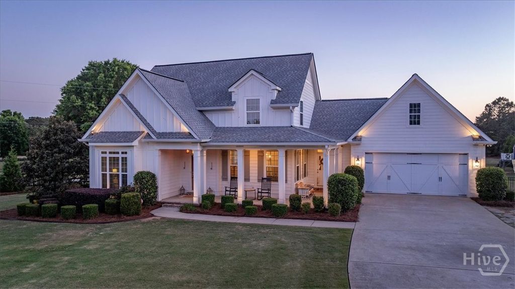 Photo of 6461 Hog Mountain Road, Bogart, GA (MLS # CL354885)