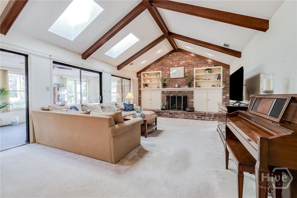 Photo of 60 Village Green Circle, Savannah, GA 31411 (MLS # SA351614)