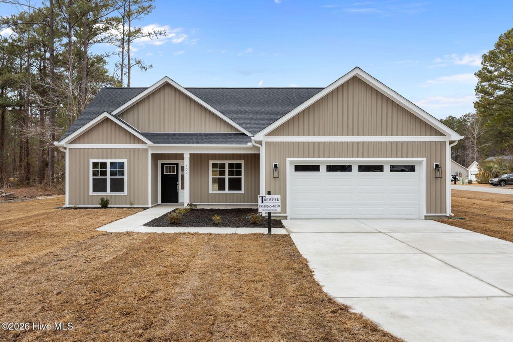 Photo of 100 Maple Court, Havelock, NC 28532 (MLS # 100463868)