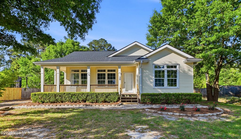 Photo of 706 Ridgecrest Lane, Rocky Point, NC 28457 (MLS # 100568829)