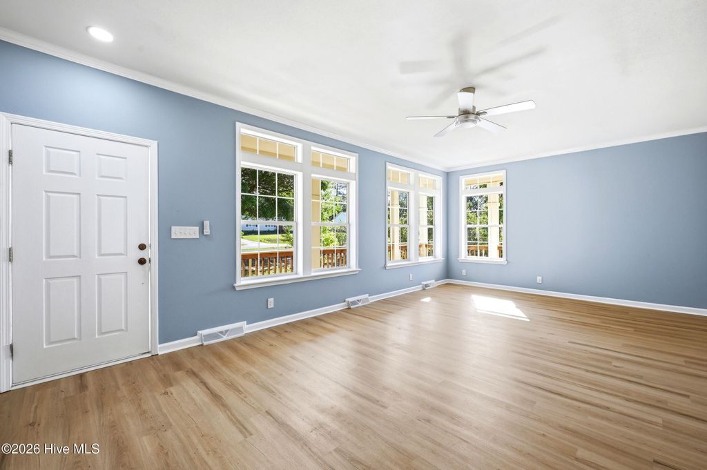 Photo of 706 Ridgecrest Lane, Rocky Point, NC 28457 (MLS # 100568829)