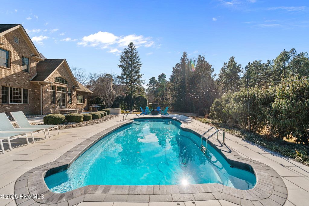 Photo of 35 Glen Meadow Court, Pinehurst, NC 28374 (MLS # 100546522)