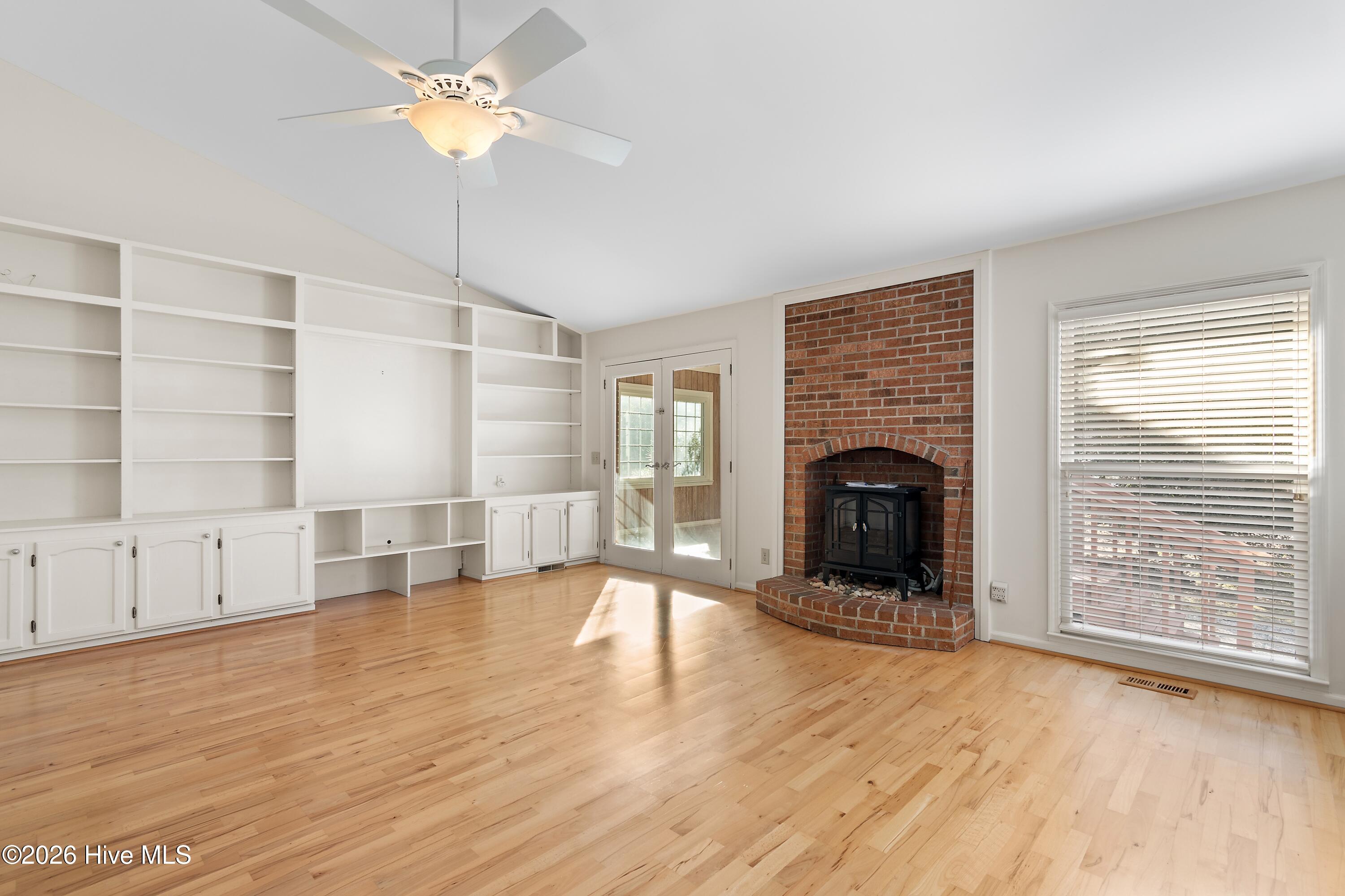 1870 Holly Street SW