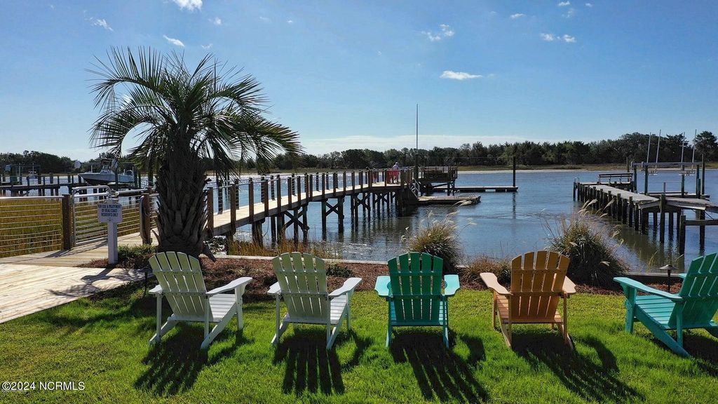 Photo of 220 Gray Duck Drive, Beaufort, NC 28516 (MLS # 100565131)