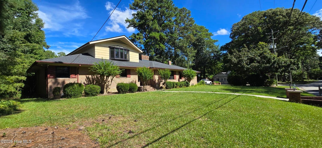 Photo of 2001 Forest Hill Drive, Greenville, NC 27858 (MLS # 100602094)