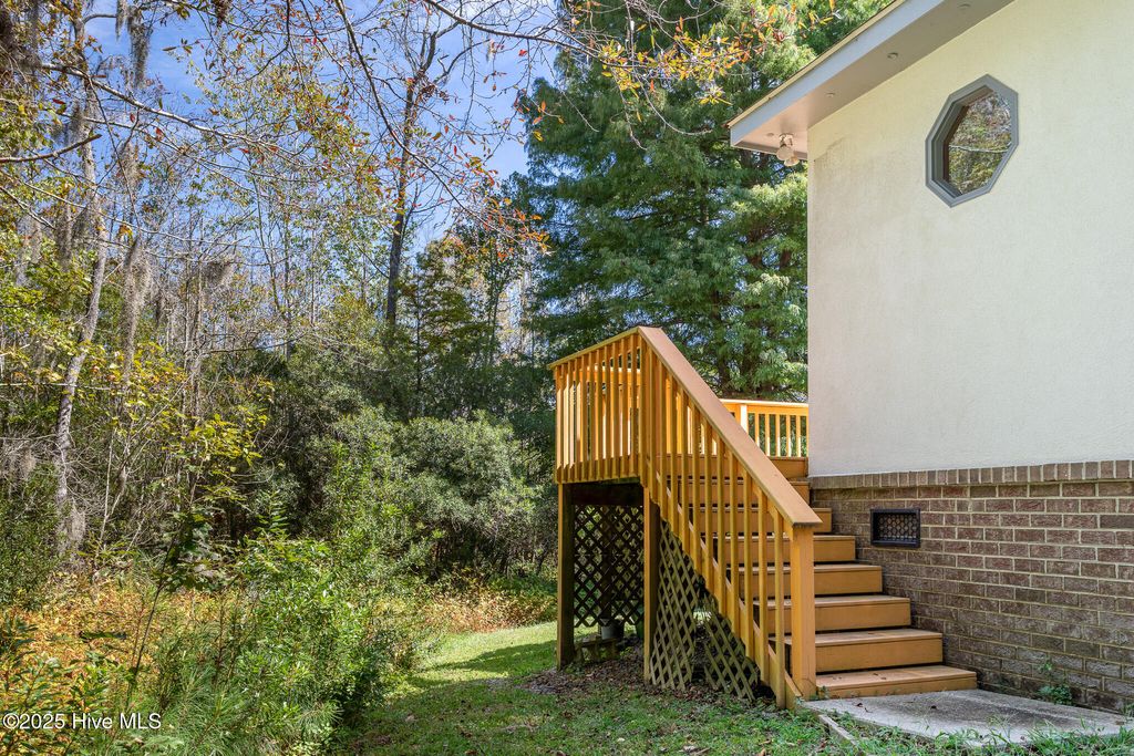 Photo of 163 Middleton Drive, Hertford, NC 27944 (MLS # 100567604)