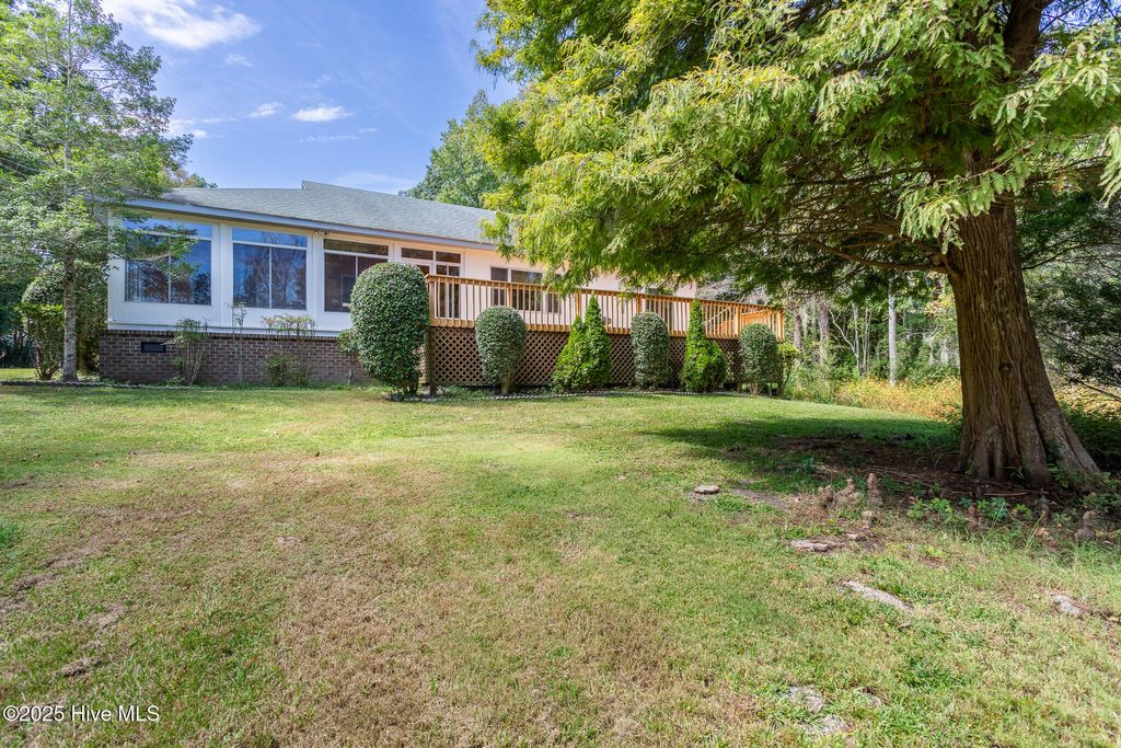 Photo of 163 Middleton Drive, Hertford, NC 27944 (MLS # 100567604)