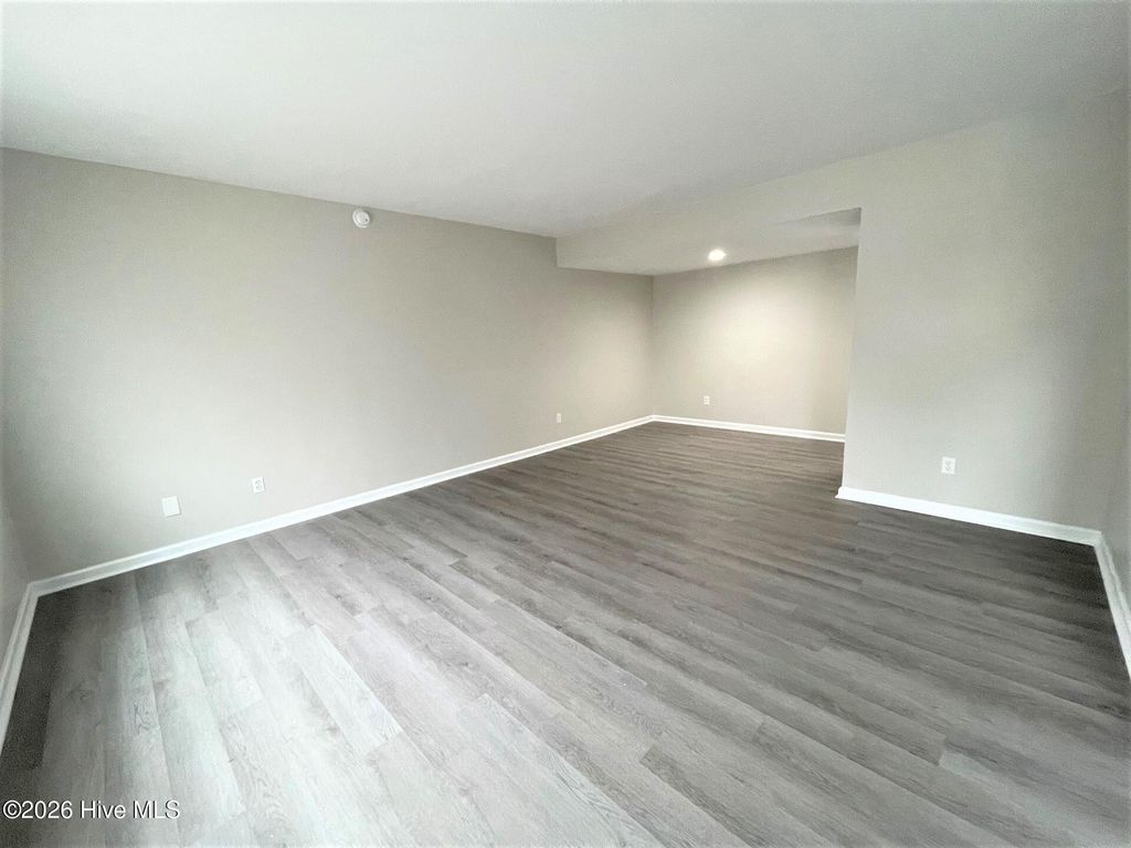 Photo of 107 Villa Drive, Jacksonville, NC 28546 (MLS # 100566480)