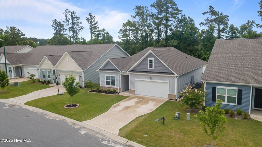 Photo of 1014 Bogue Lane, New Bern, NC 28562 (MLS # 100511176)