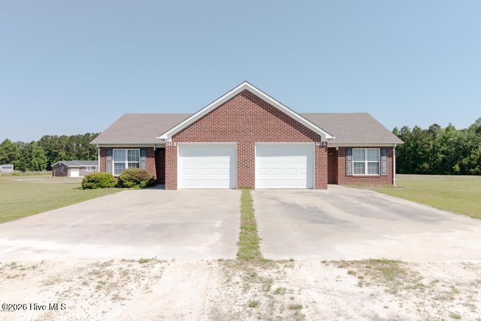 Photo of 121 Arabian Lane #A, Richlands, NC 28574 (MLS # 100592876)
