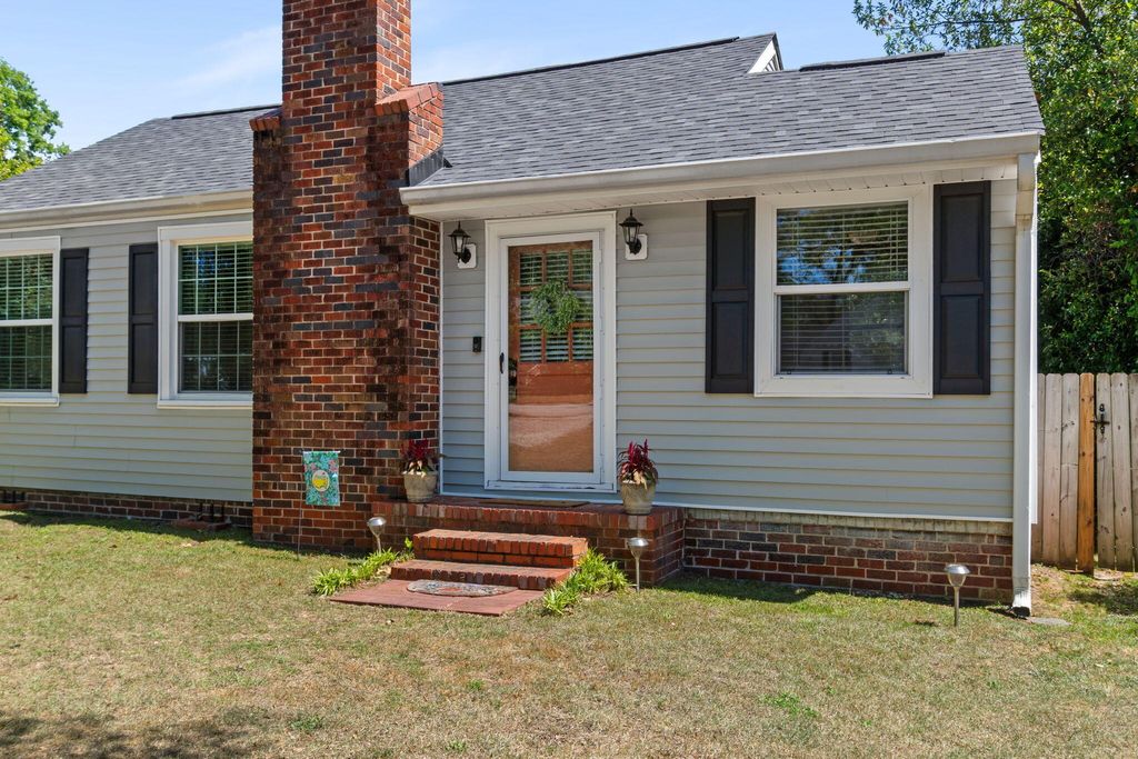 Photo of 1732 Oak Drive, Augusta, GA 30904 (MLS # 554634)