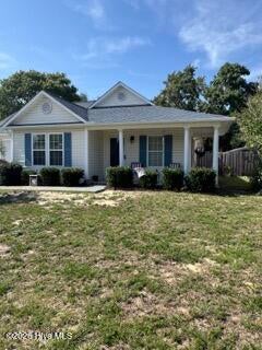 Homes For Sale - 411 Brewster Lane<br/> Wilmington, NC 28412