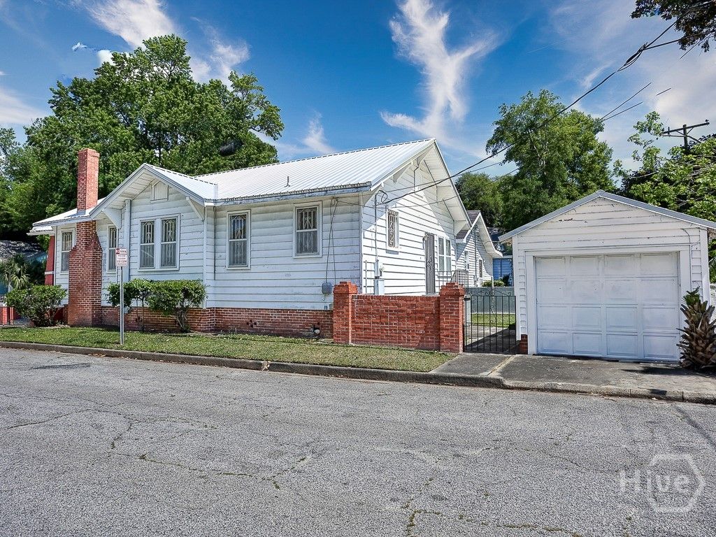 Photo of 1301 E 38th Street, Savannah, GA 31404 (MLS # SA353792)