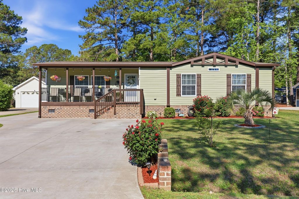 Photo of 908 Palmer Drive, Calabash, NC 28467 (MLS # 100567202)