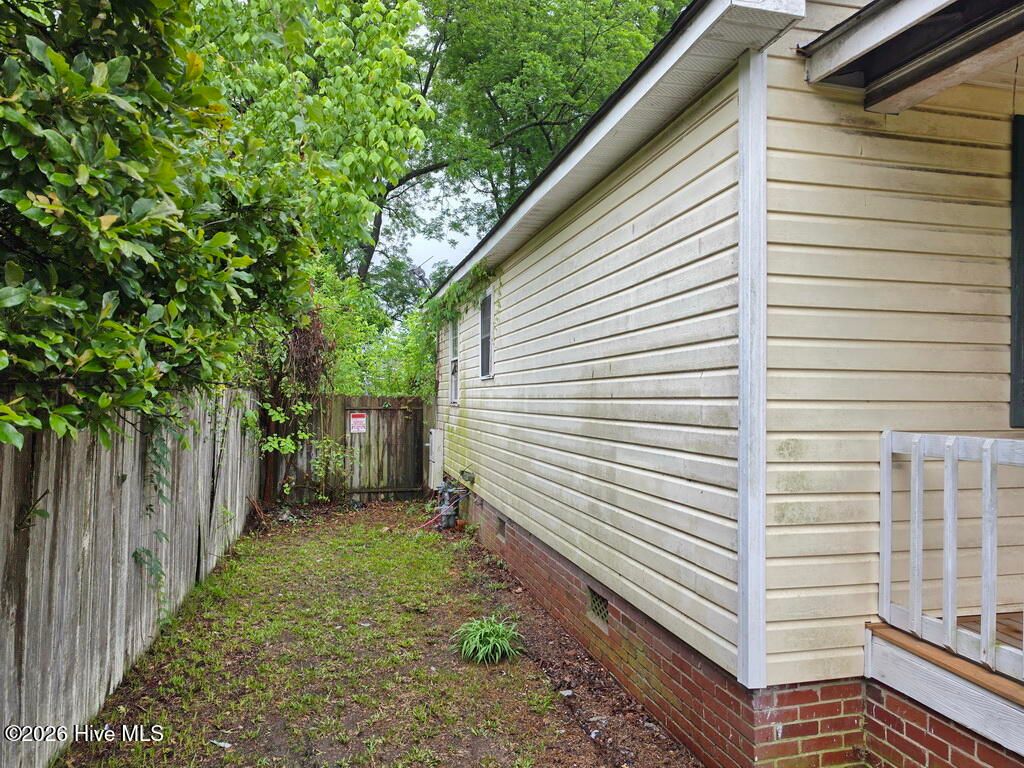 Photo of 1011 E 6th Street, Washington, NC 27889 (MLS # 100579541)