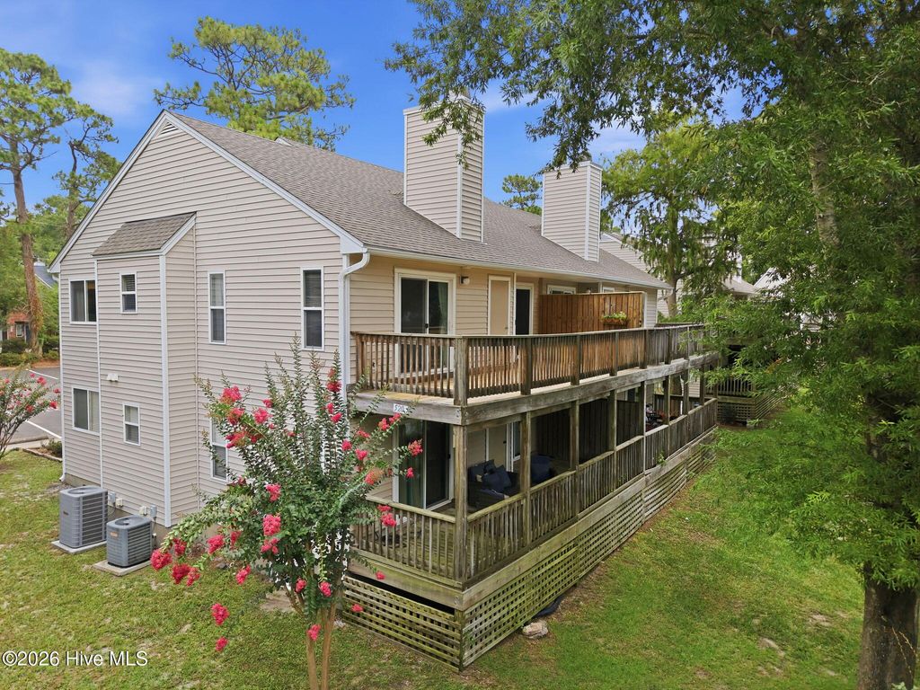Photo of 5201 Lapaloma Court #Unit D, Wilmington, NC 28409 (MLS # 100585661)