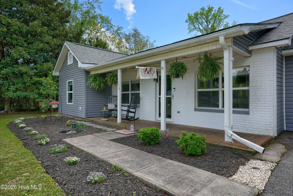 Photo of 1698 Old Folkstone Road, Sneads Ferry, NC 28460 (MLS # 100565551)