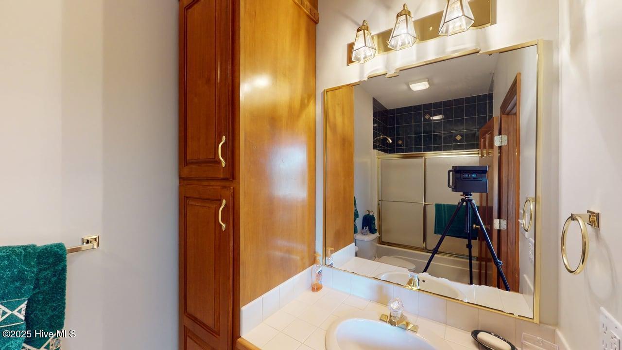 Goldsboro, North Carolina 27534, United States, 5 Bedrooms Bedrooms, ,6 BathroomsBathrooms,Residential,Active,255860