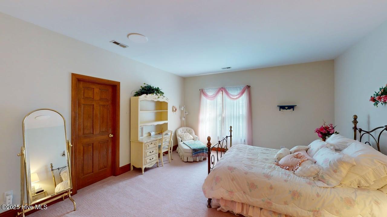 Goldsboro, North Carolina 27534, United States, 5 Bedrooms Bedrooms, ,6 BathroomsBathrooms,Residential,Active,255860
