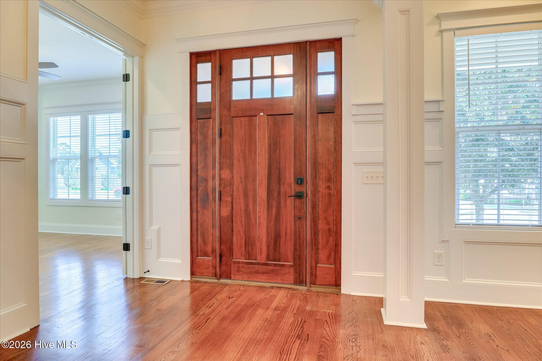 805 Upington Lane