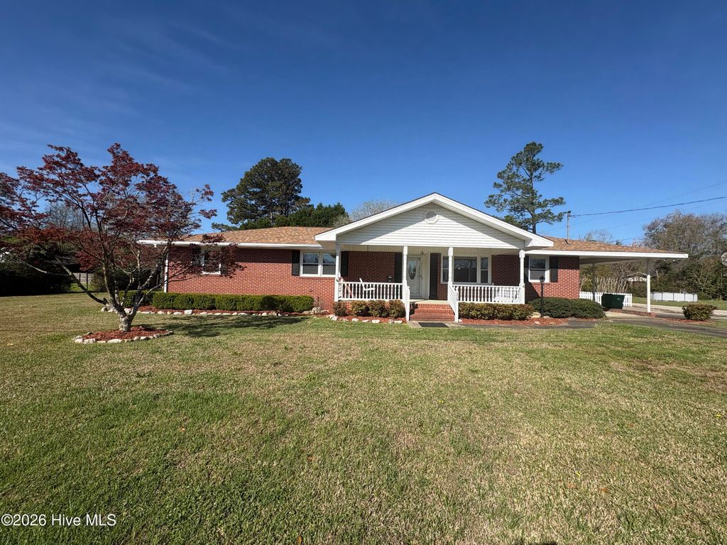 Photo of 205 Miller Street, Chadbourn, NC 28431 (MLS # 100560907)