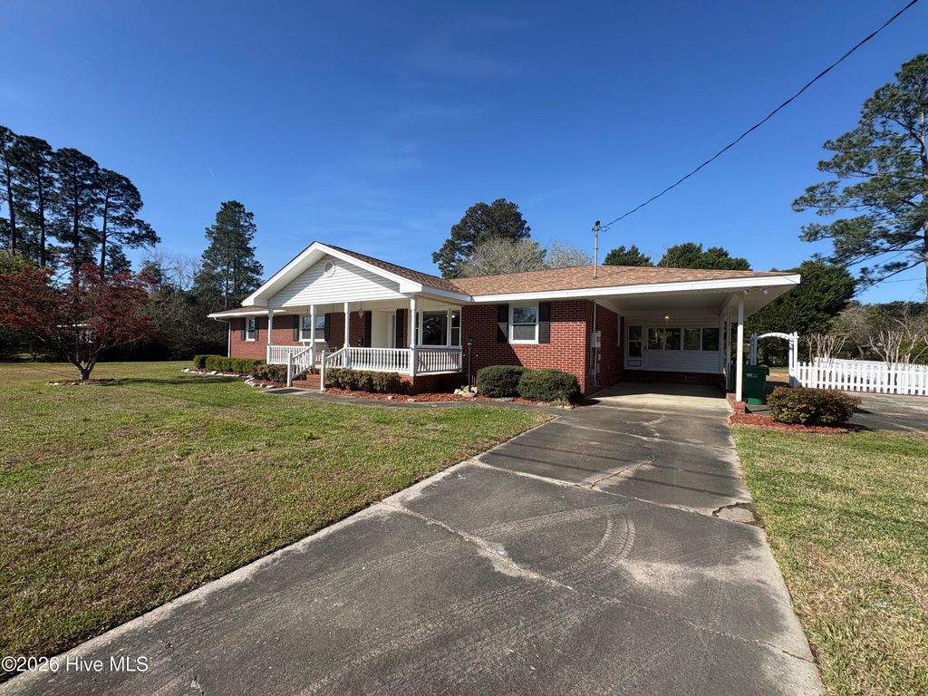 Photo of 205 Miller Street, Chadbourn, NC 28431 (MLS # 100560907)