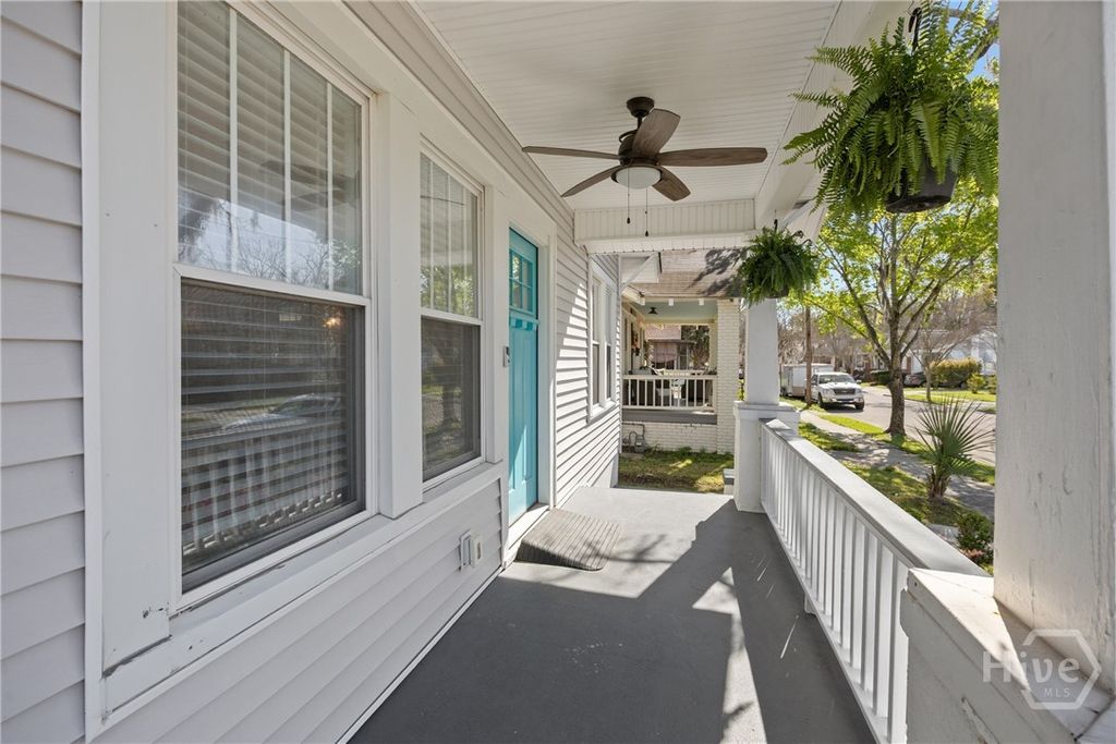 Photo of 1116 E 40th Street, Savannah, GA 31404 (MLS # SA351399)