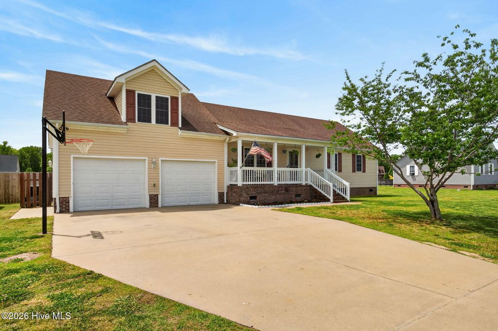 Photo of 115 Becca Drive, Elizabeth City, NC 27909 (MLS # 100570534)