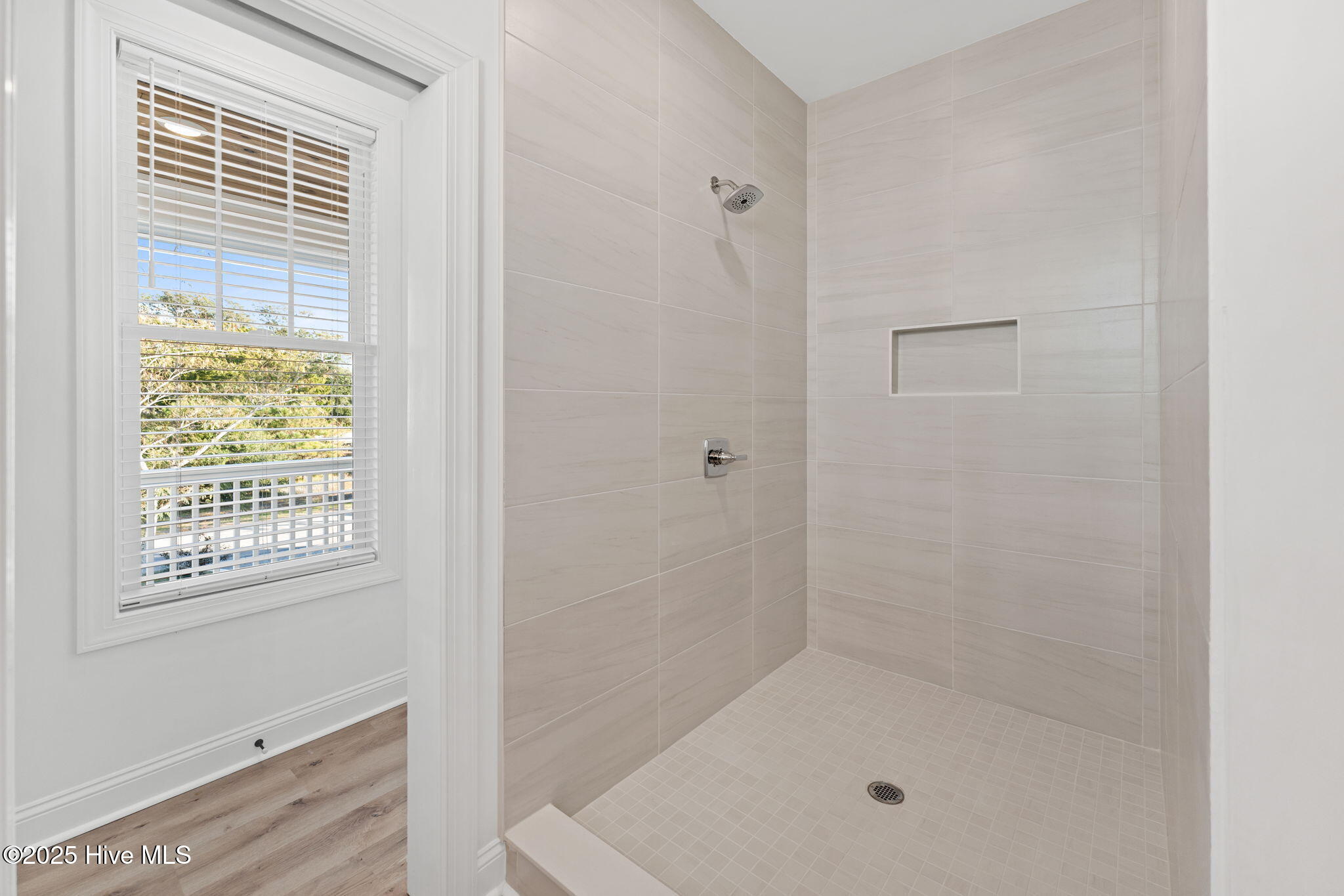 Oak Island, North Carolina 28465, United States, 4 Bedrooms Bedrooms, ,3 BathroomsBathrooms,Residential,Pending,256085