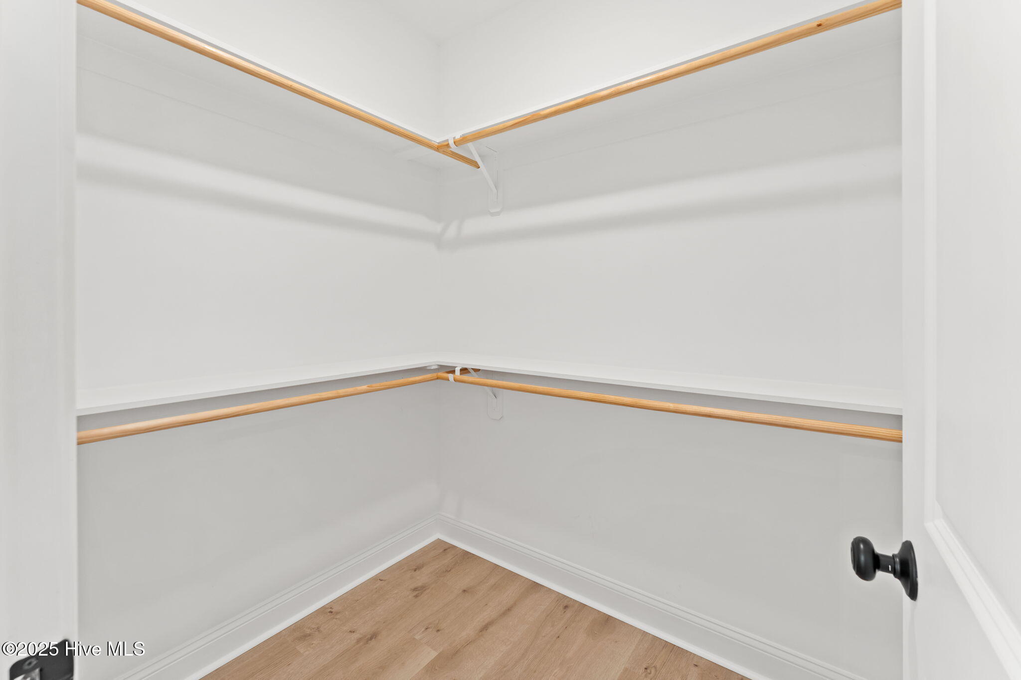 Oak Island, North Carolina 28465, United States, 4 Bedrooms Bedrooms, ,3 BathroomsBathrooms,Residential,Pending,256085