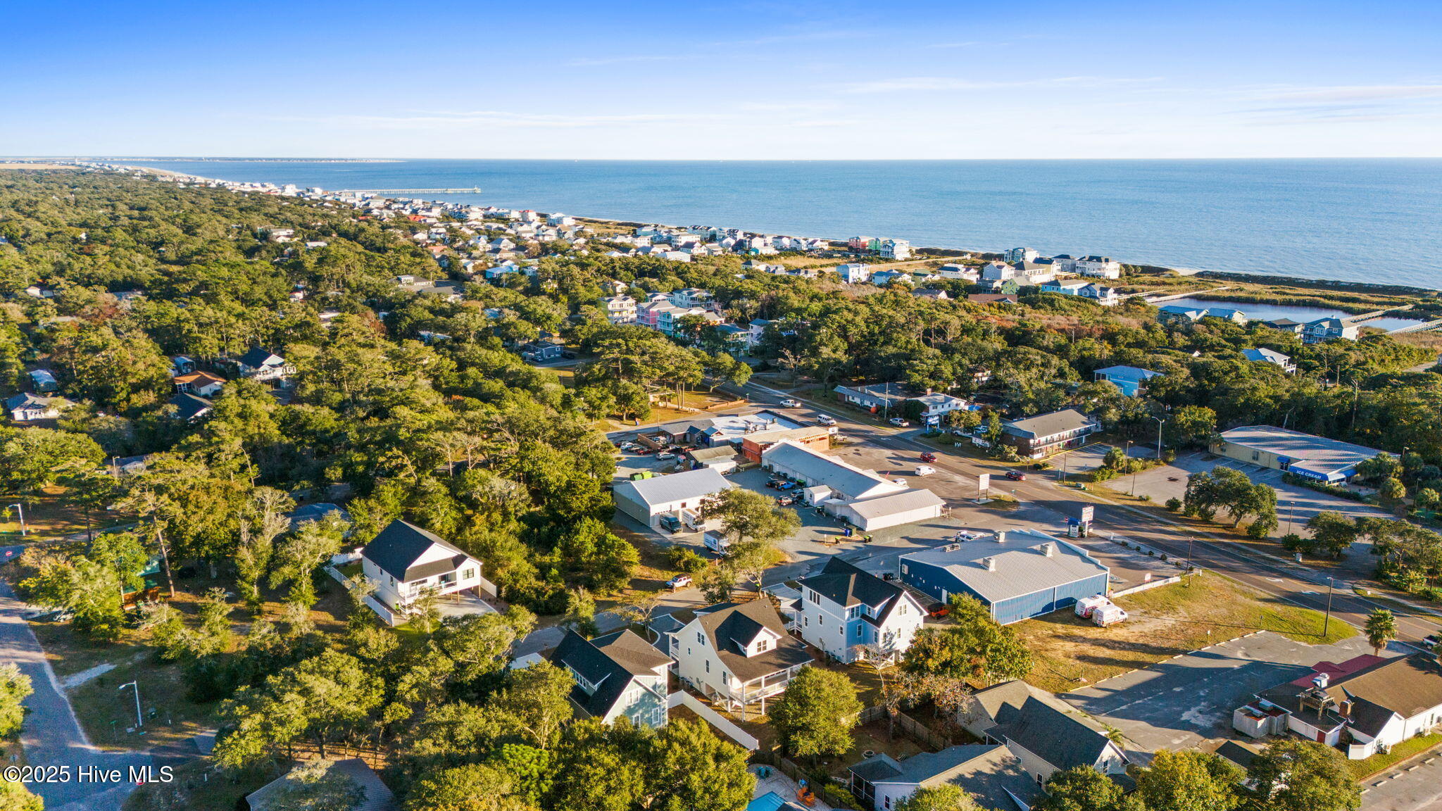 Oak Island, North Carolina 28465, United States, 4 Bedrooms Bedrooms, ,3 BathroomsBathrooms,Residential,Pending,256085
