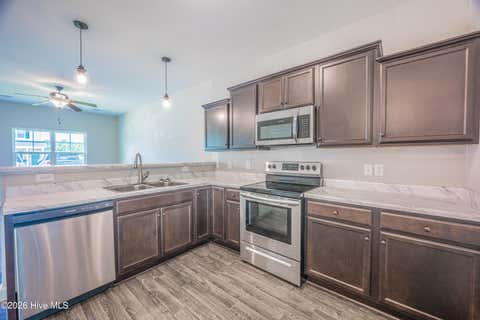 Tiny photo for 206 Alexa Place, Jacksonville, NC 28546 (MLS # 100597876)