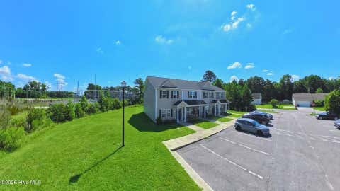 Tiny photo for 206 Alexa Place, Jacksonville, NC 28546 (MLS # 100597876)