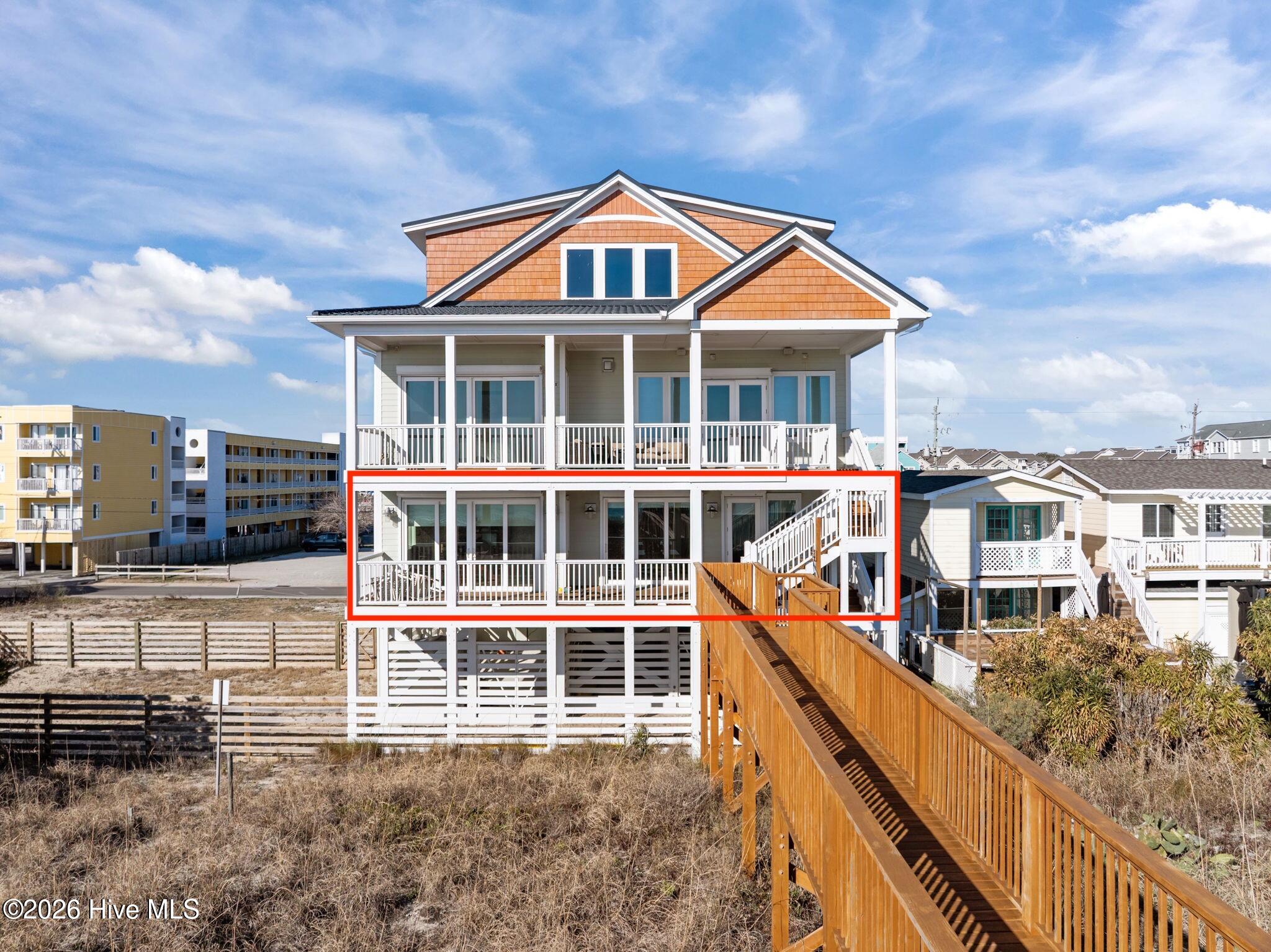 312 Carolina Beach Avenue N 1