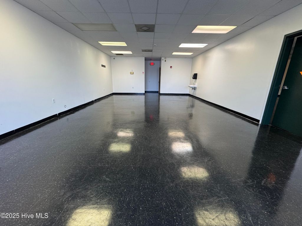 Photo of 3910 Princess Place Drive #Unit B, Wilmington, NC 28405 (MLS # 100549501)