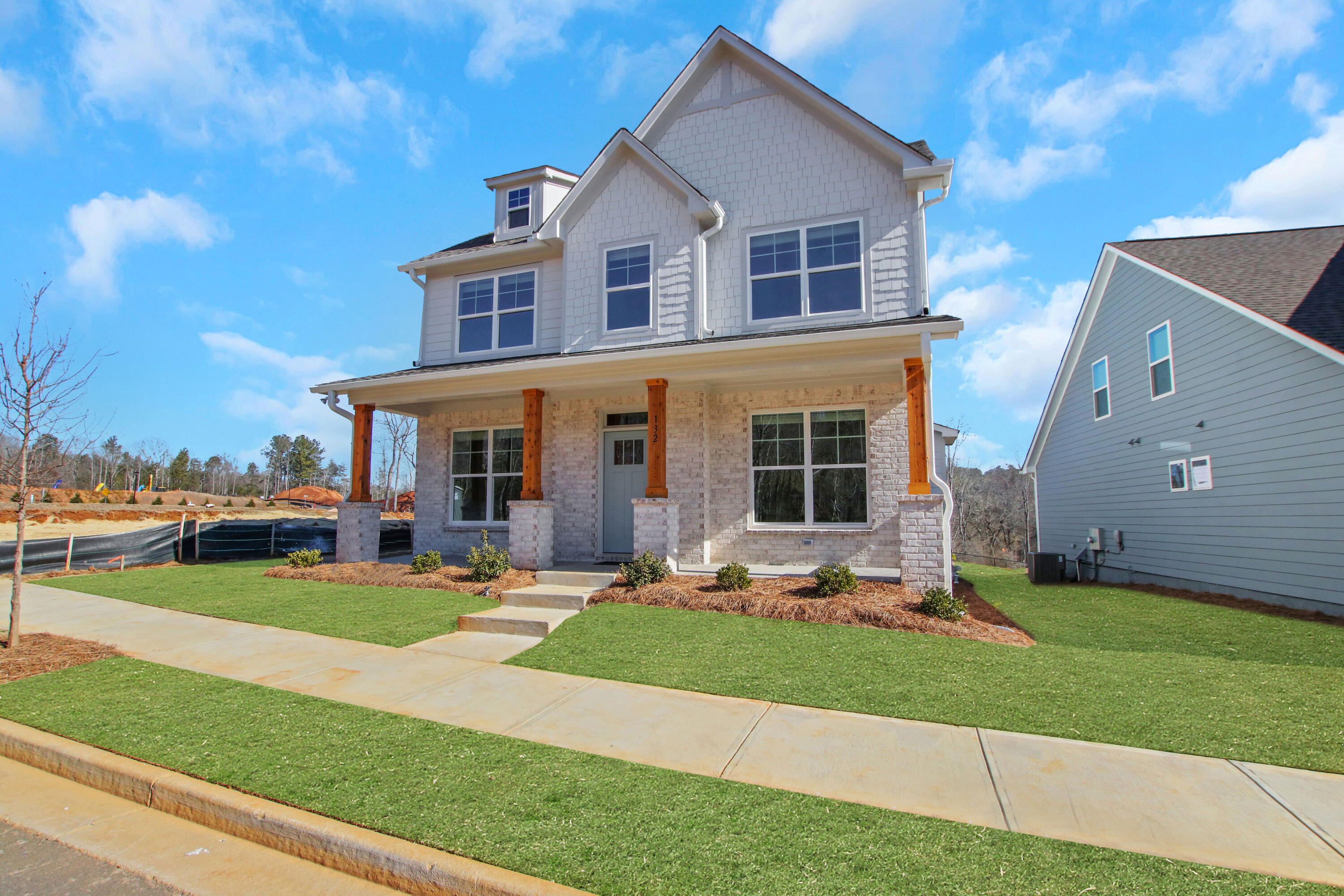 371 Pascalis Place 2004 2004