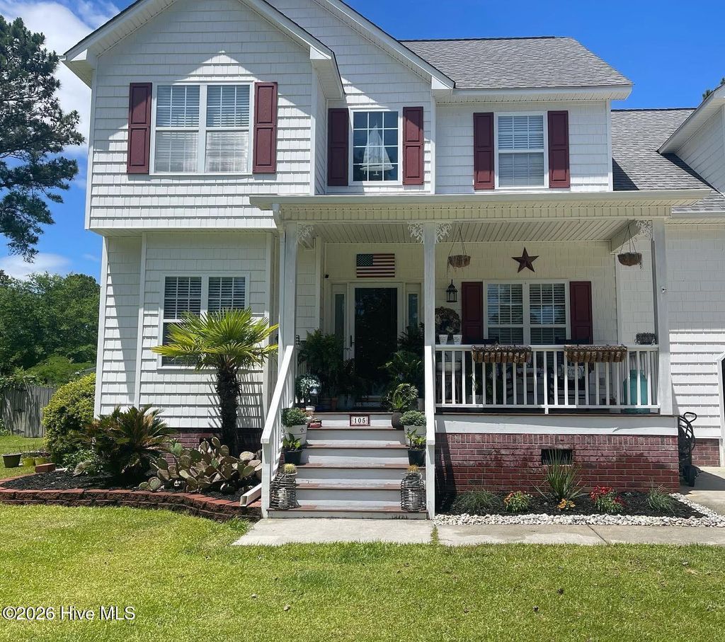 Photo of 105 Plover Circle, Sneads Ferry, NC 28460 (MLS # 100547779)