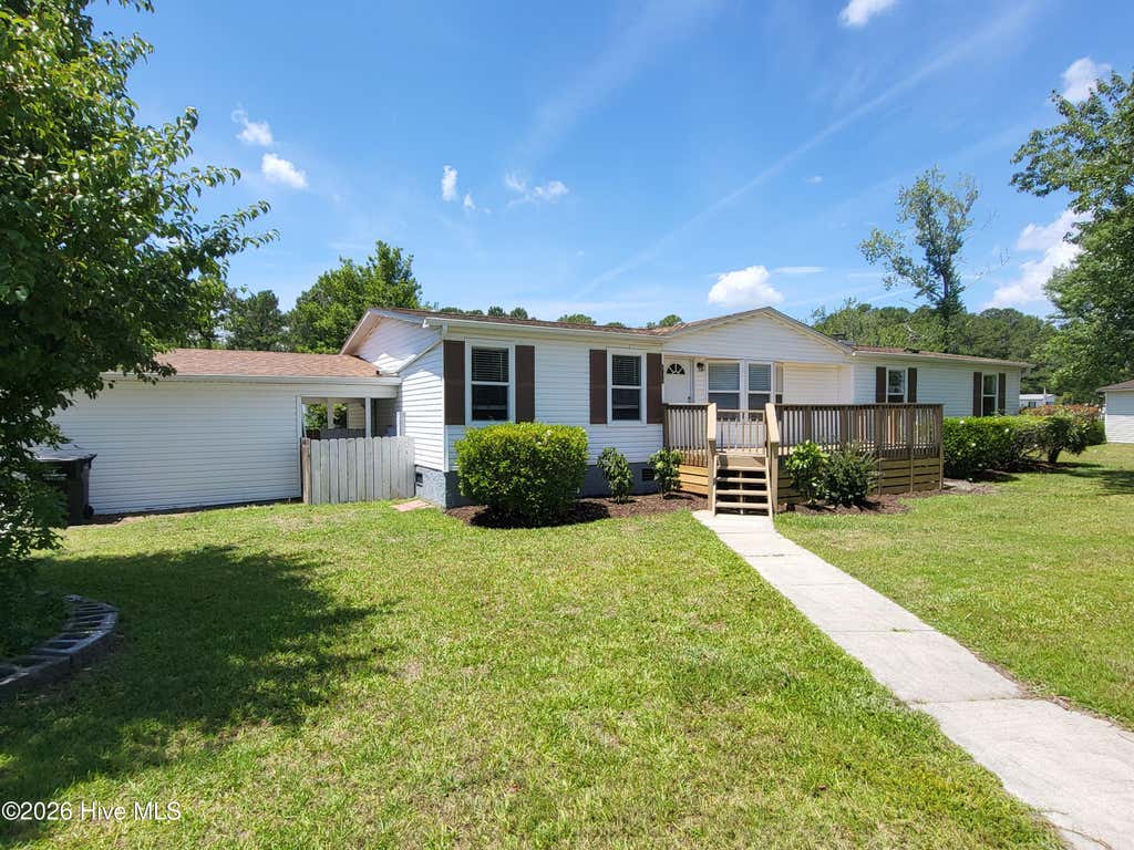 Photo of 101 Plank Court, Hampstead, NC 28443 (MLS # 100580562)