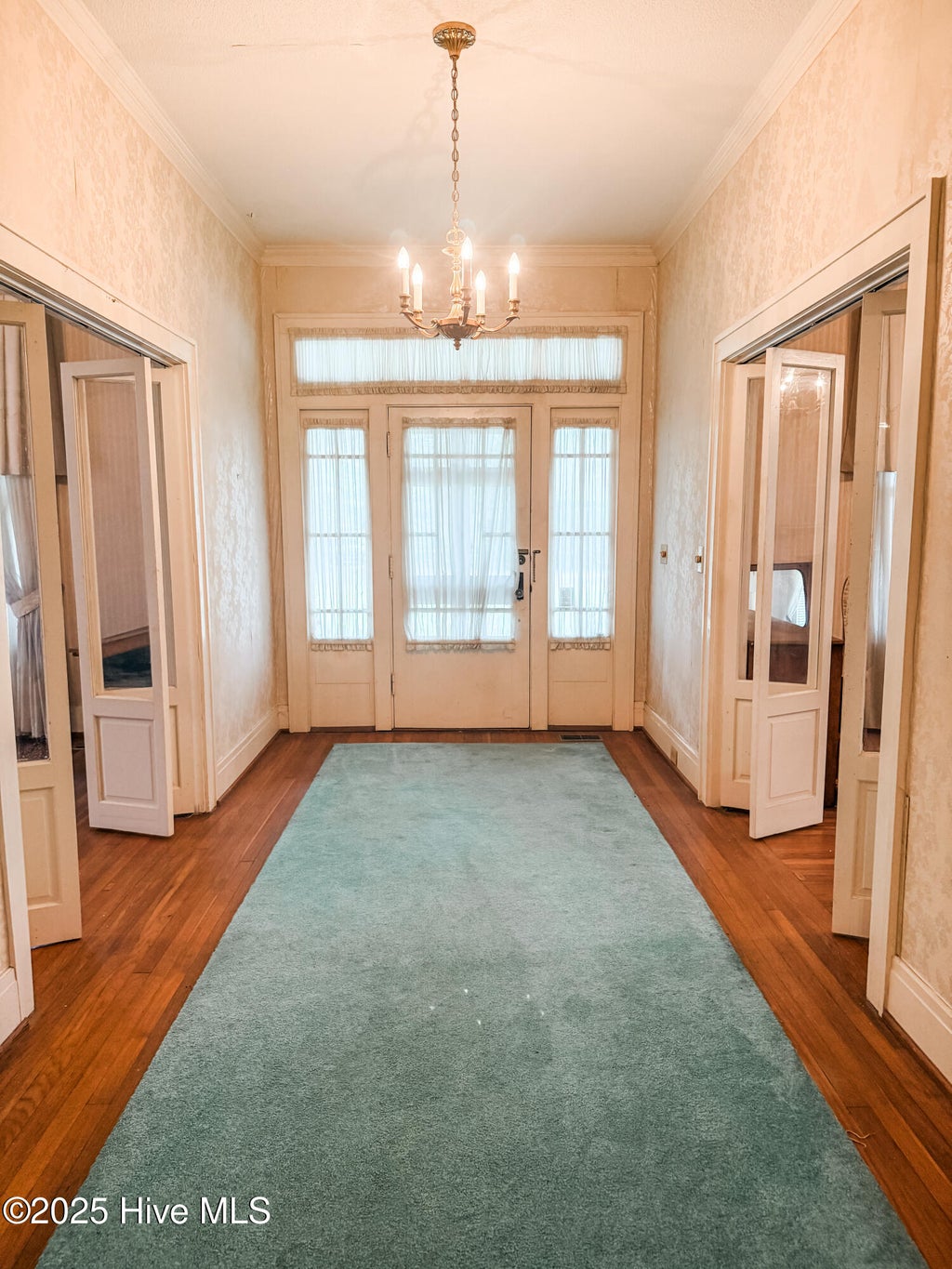 Photo of 103 S Pender Street, Fremont, NC 27830 (MLS # 100603705)