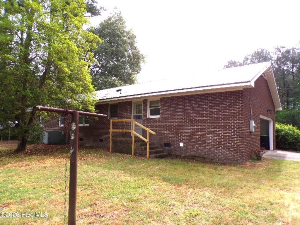 Photo of 3304 Tar Landing Road, Williamston, NC 27892 (MLS # 100572011)