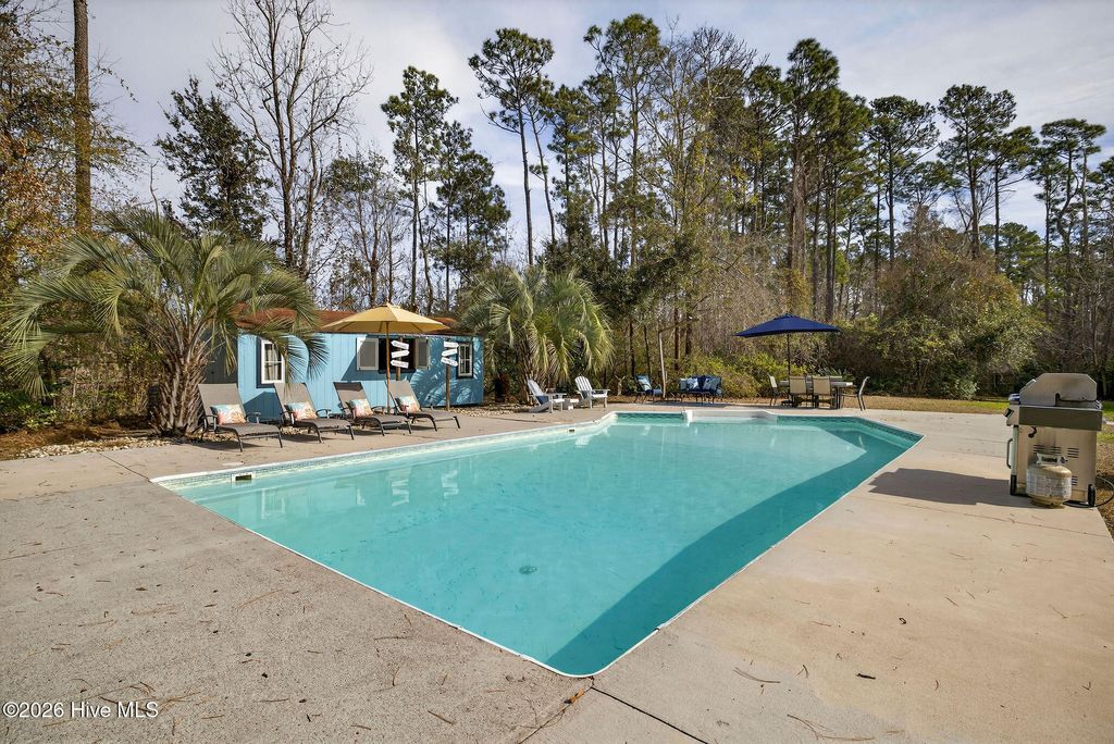 Photo of 10020 S Olde Towne Wynd, Belville, NC 28451 (MLS # 100552823)