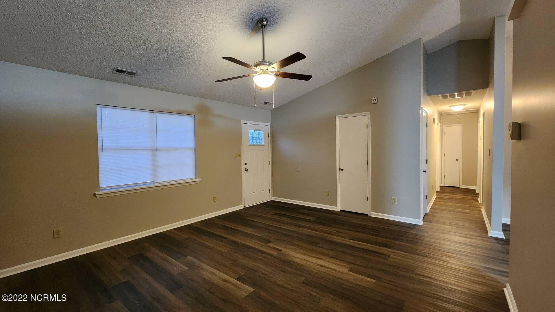 208 S Ginger Drive