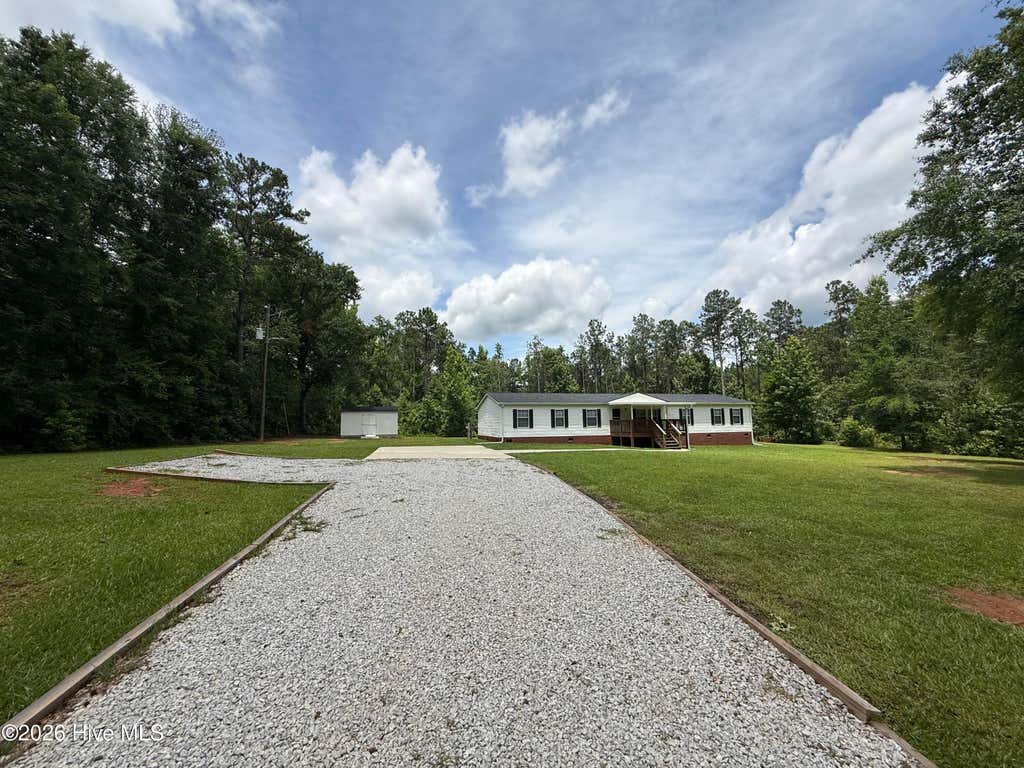 Photo of 3879 E White Oak Road, Appling, GA 30802 (MLS # 100583122)