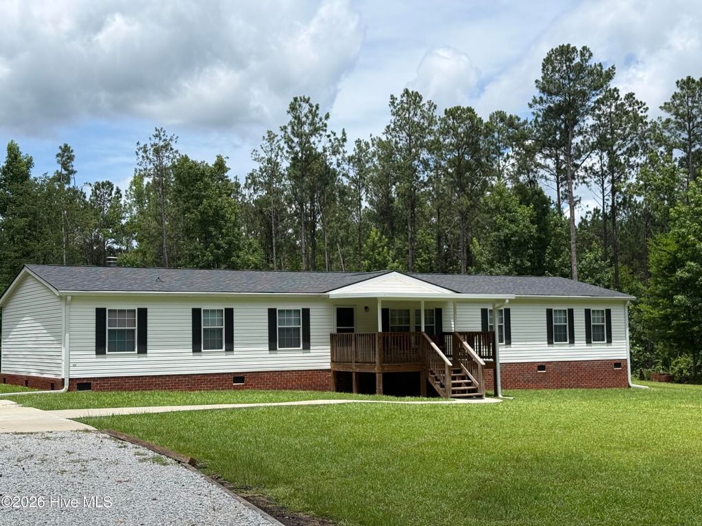 Photo of 3879 E White Oak Road, Appling, GA 30802 (MLS # 100583122)