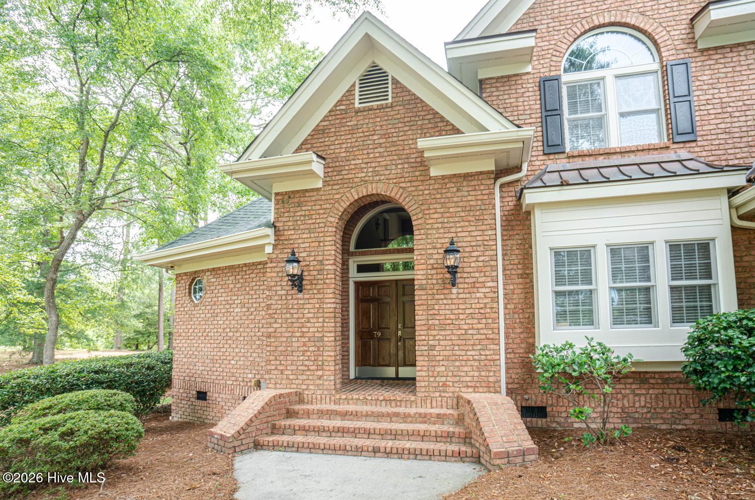 79 Windsor Circle SW