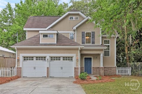 Homes For Sale - 3213 Russell Street<br/> Chatham County, Thunderbolt, GA 31404