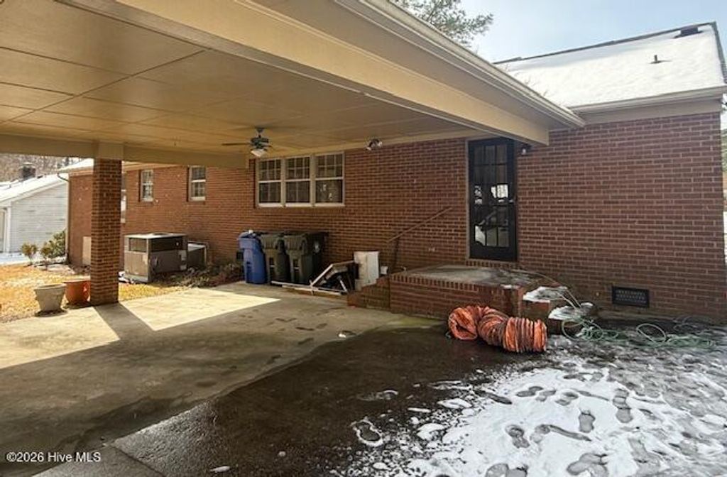 Photo of 1402 Chesnee Drive NW, Wilson, NC 27896 (MLS # 100552732)