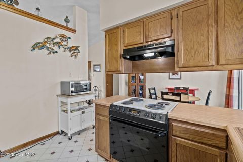 Tiny photo for 434 Oregon Trail, Hubert, NC 28539 (MLS # 100563206)