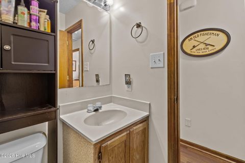 Tiny photo for 434 Oregon Trail, Hubert, NC 28539 (MLS # 100563206)