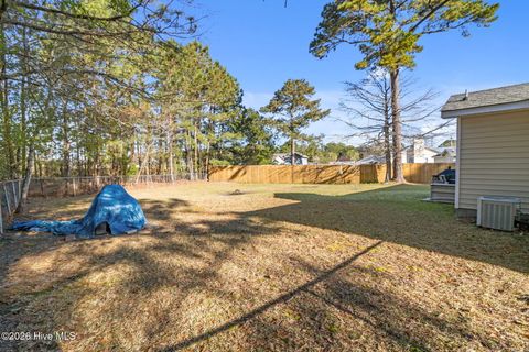 Tiny photo for 434 Oregon Trail, Hubert, NC 28539 (MLS # 100563206)